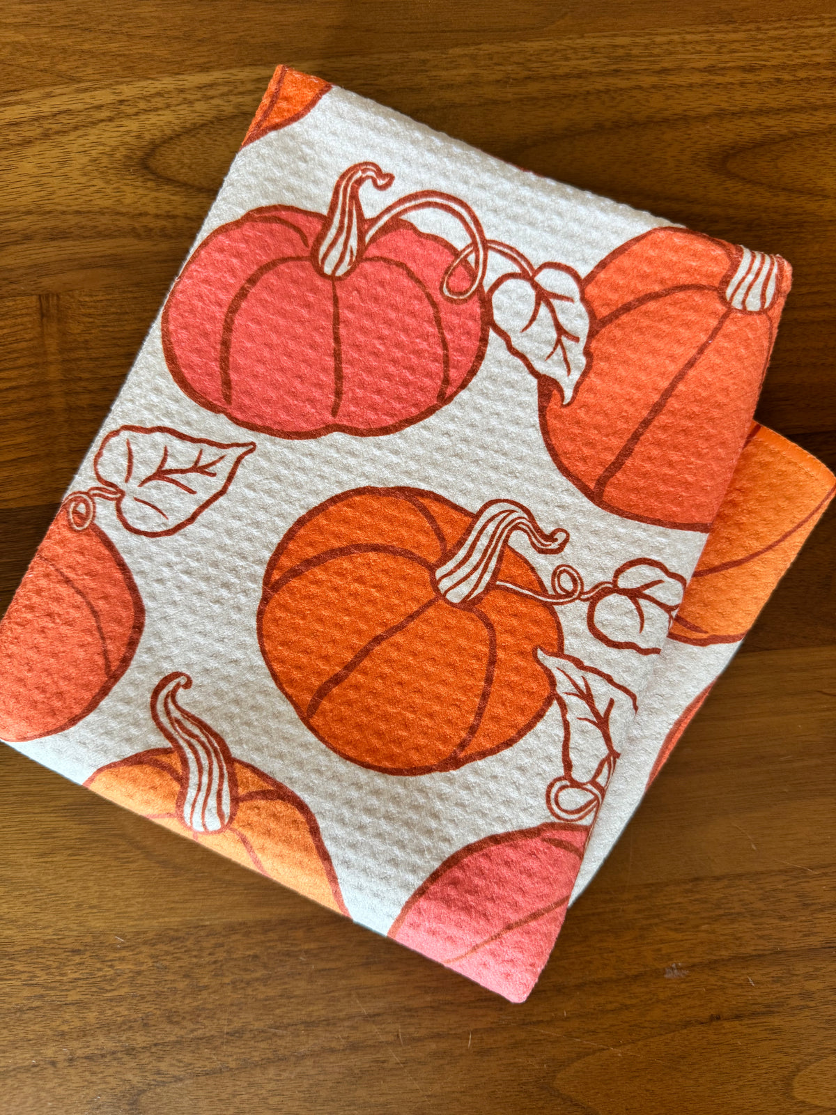 Pumpkins on Ivory Kitchen Towel
