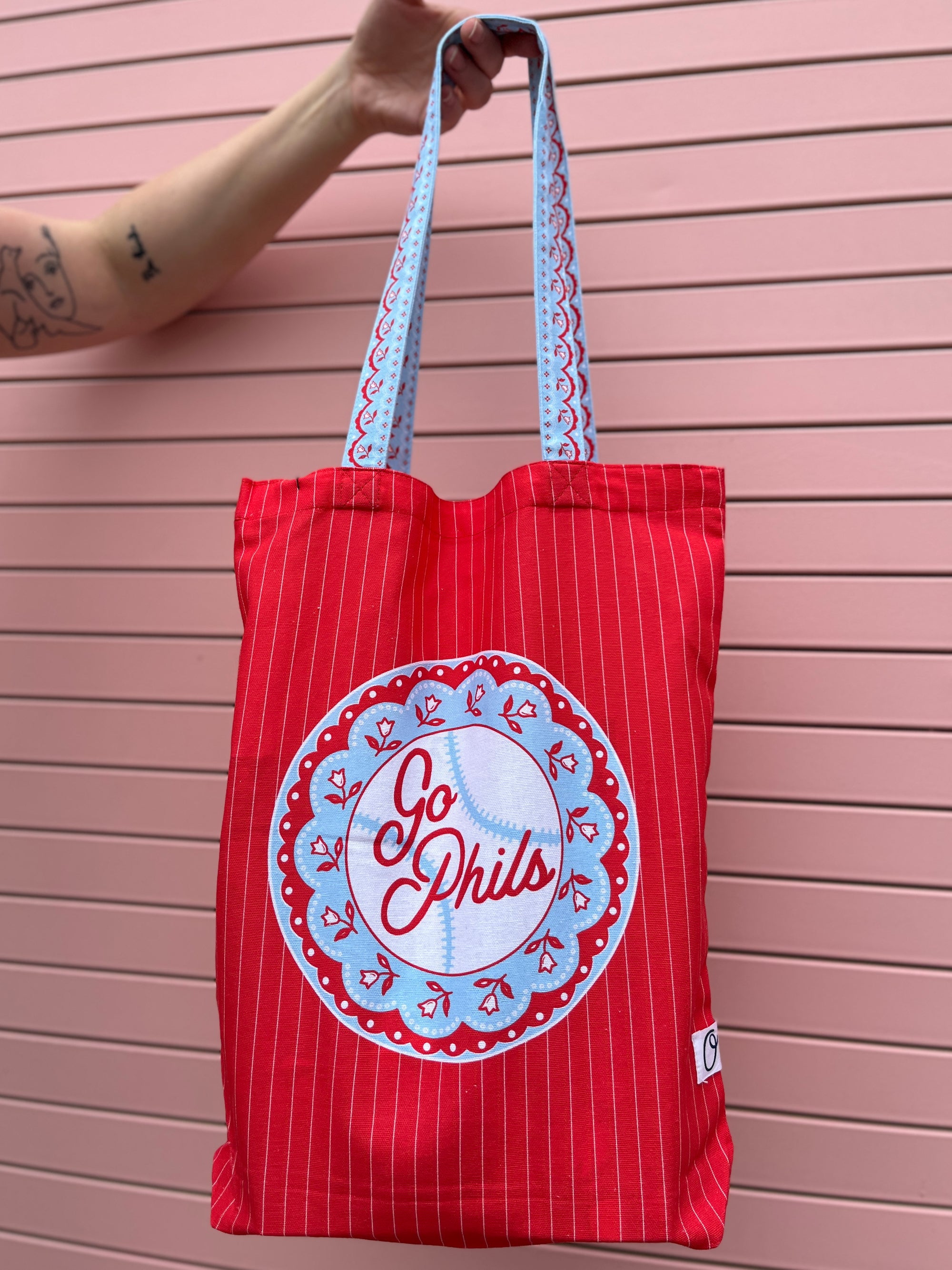 Dainty Phills Tote Bag