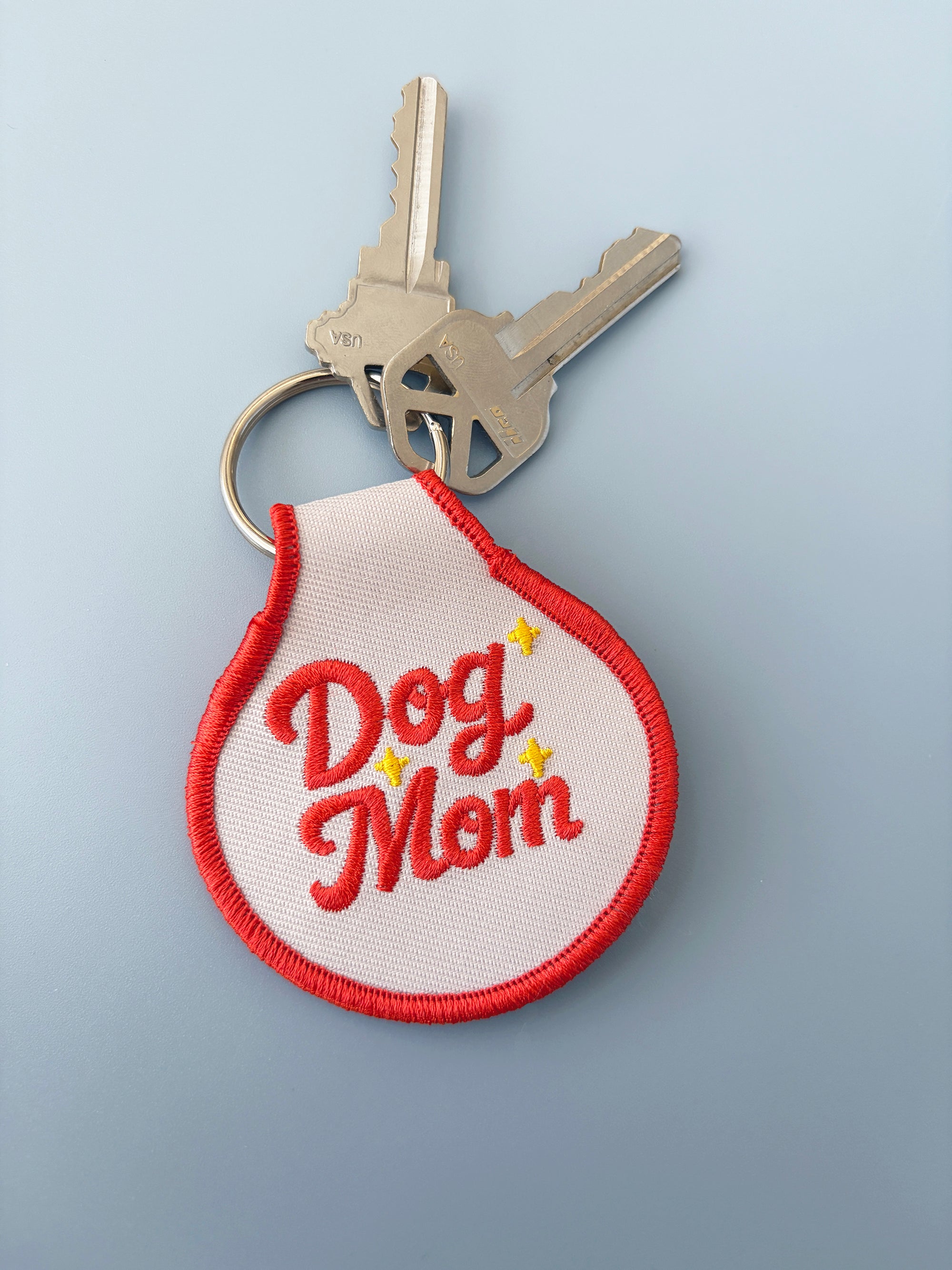 Dog Mom Embroidered Keychain - Occasionette
