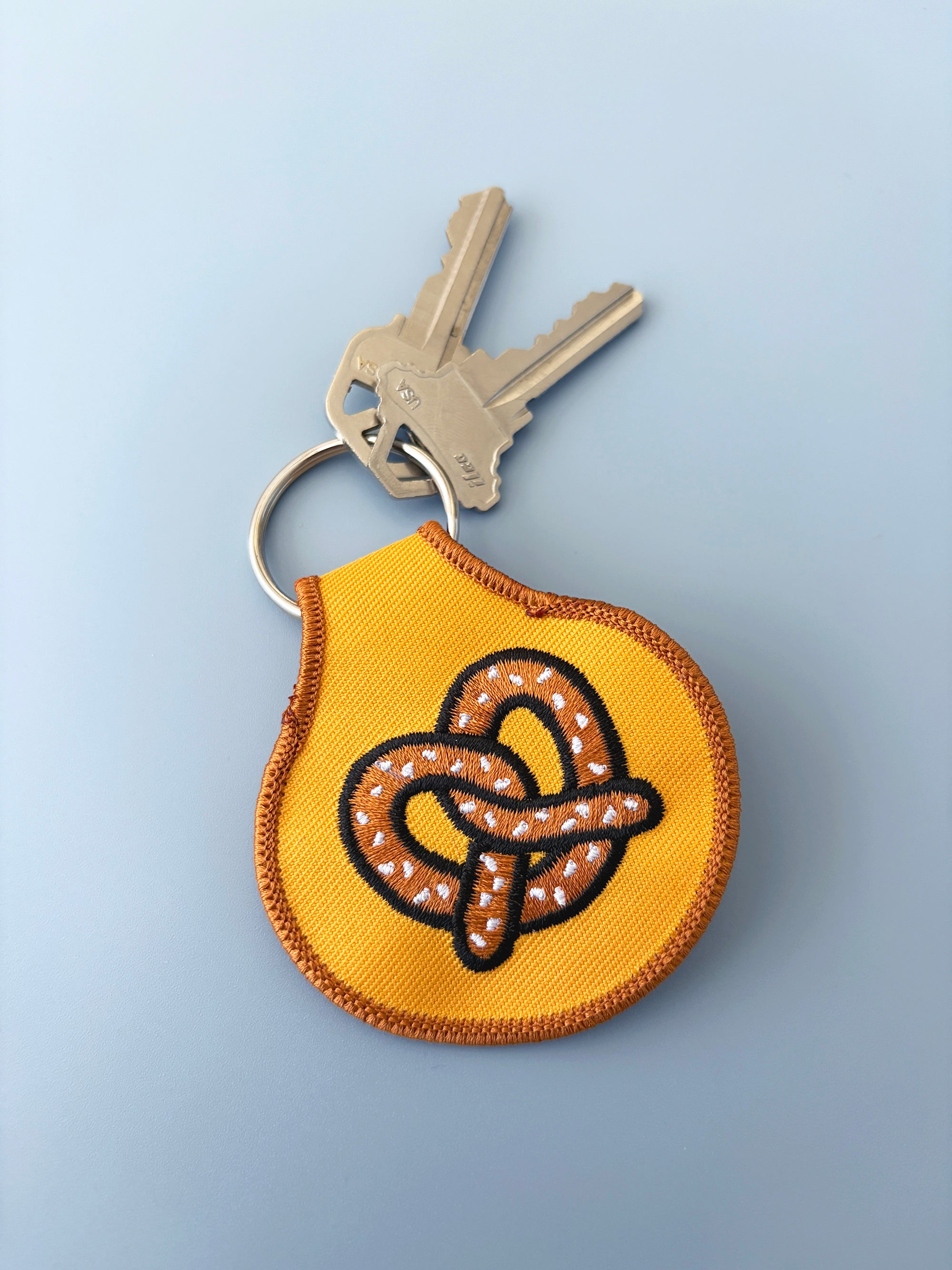 Pretzel Embroidered Keychain - Occasionette