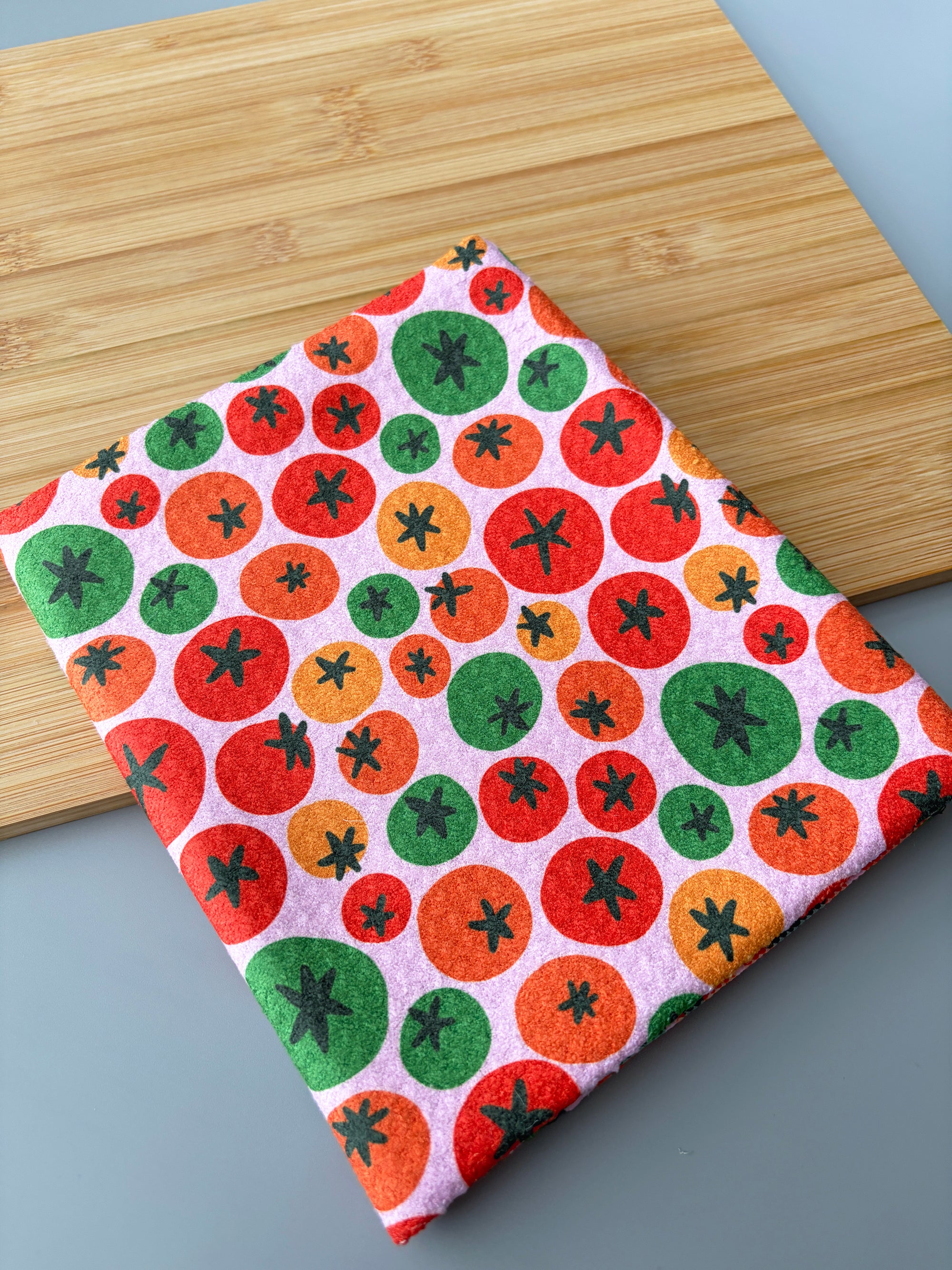 Ripe Tomato Kitchen Towel - Occasionette